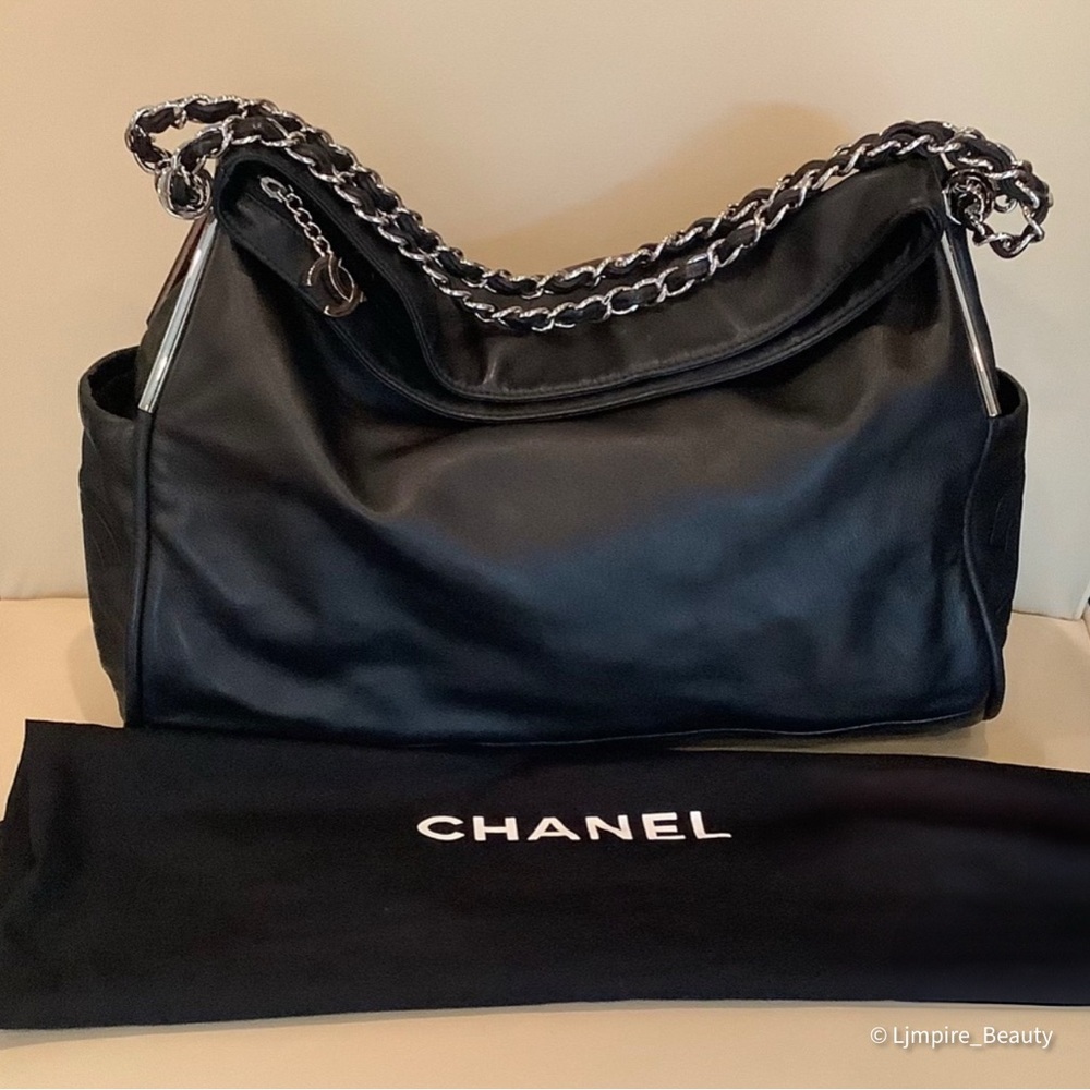 CHANEL Women's Large Ultimate Hobo Soft Black Lamb’s Skin w/ Silver Accents EUC - Picture 6 of 15